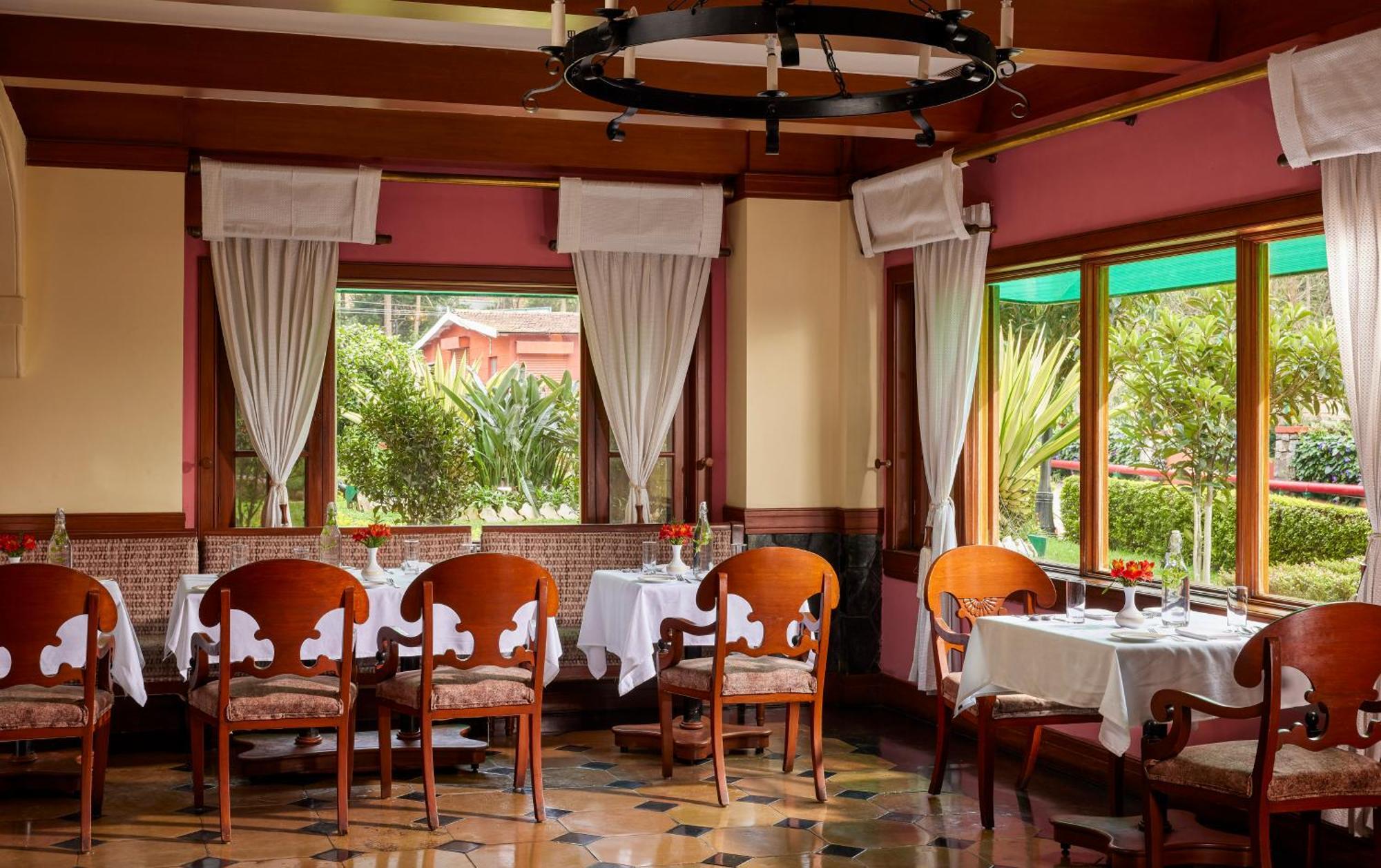 Fortune Resort Sullivan Court, Ooty - Member Itc Hotels' Group Extérieur photo