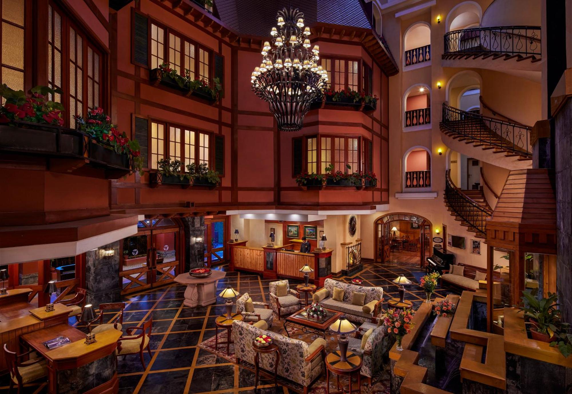 Fortune Resort Sullivan Court, Ooty - Member Itc Hotels' Group Extérieur photo