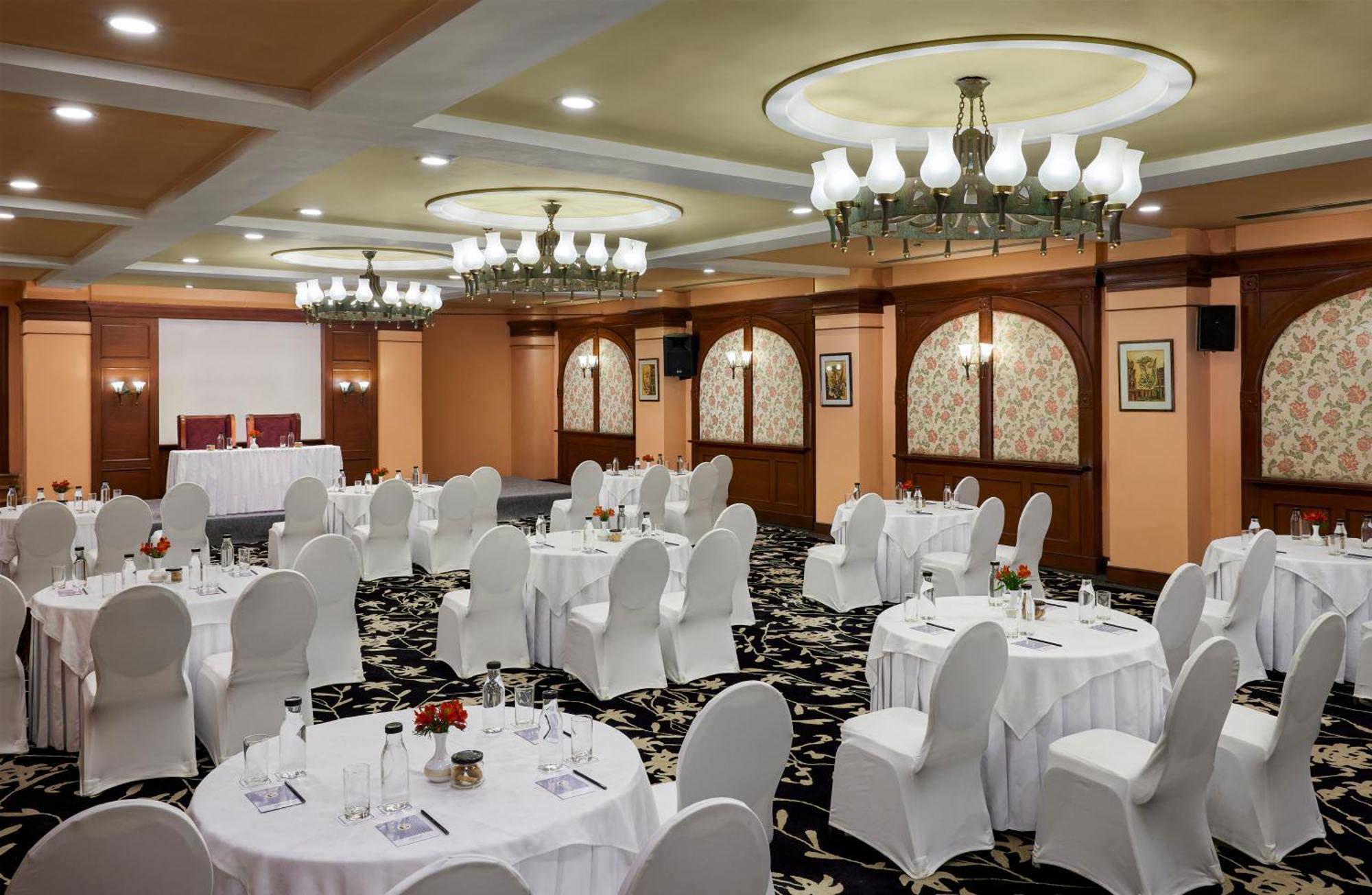 Fortune Resort Sullivan Court, Ooty - Member Itc Hotels' Group Extérieur photo